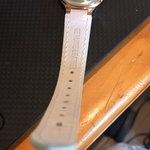 Arimtron Eclipse Pale Pink Watch - Picture 6 of 7